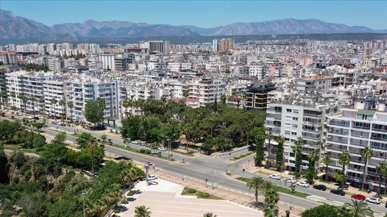 Aidat 20 bin TL oldu, yetmedi 100 bin TL istediler! Antalya’da lüks rezidans davalık oldu