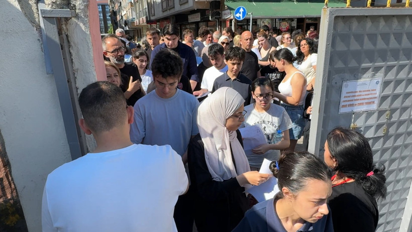 YKS’de umutsuzluğun ve kararlılığın yansıması: Biri engeli aşamadı, diğeri sınır tanımadı