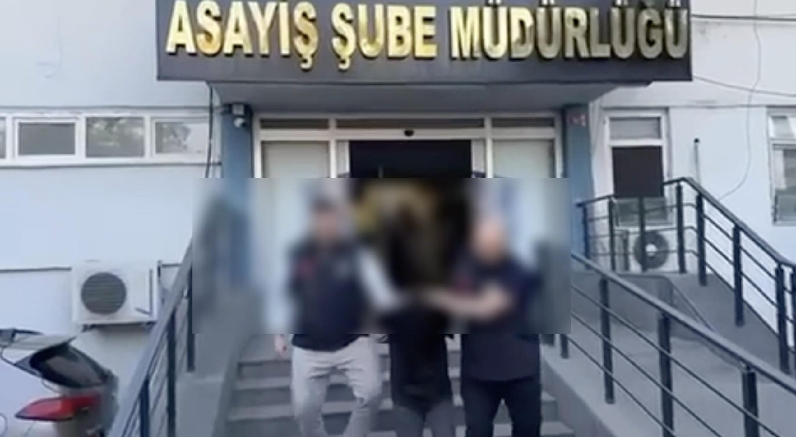 Diyarbakır’da peş peşe silahlı saldırı! ATM ve iş yerlerini kurşunlayan şüpheliler yakalandı