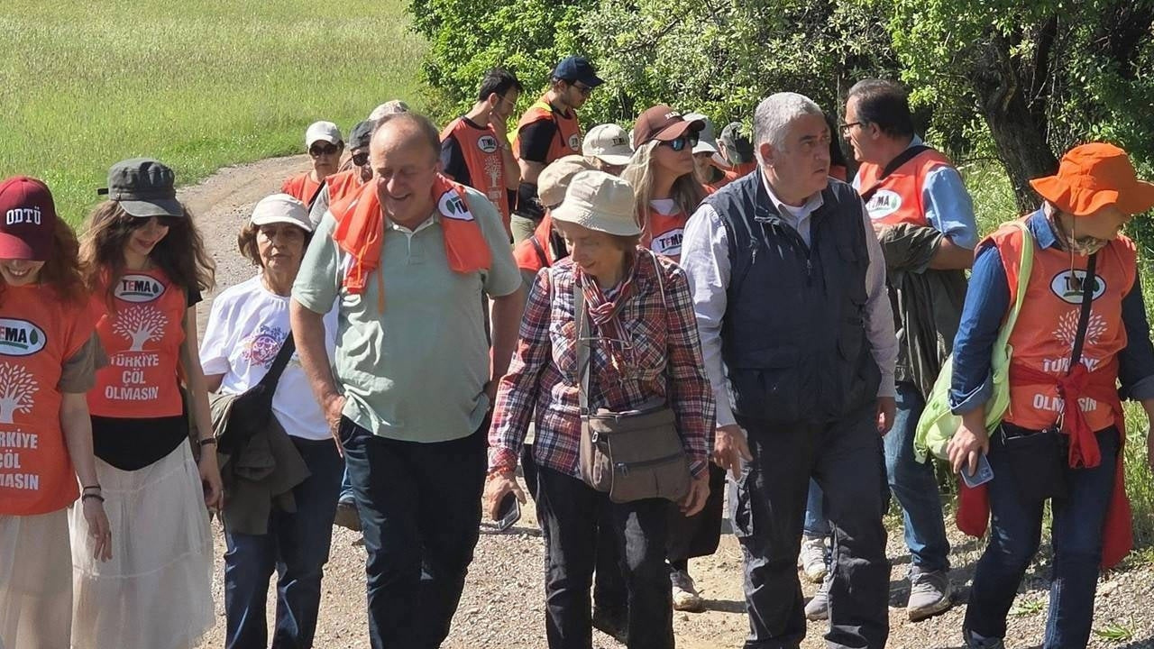 NATO zirvesi bitti çilesi bitmedi! TEMA gönüllüleri cezaevinde sırayla yerde uyuyor Img